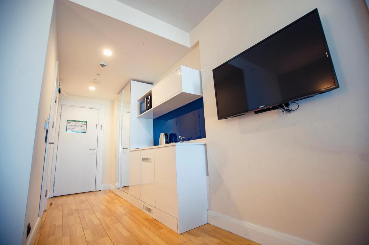 Orbi City Luxury Suite 巴统 外观 照片