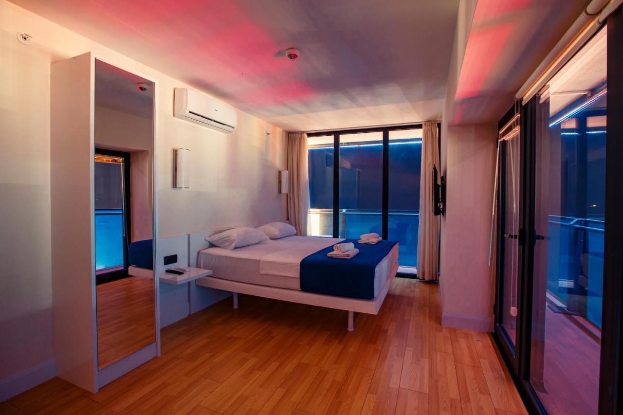 Orbi City Luxury Suite 巴统 外观 照片