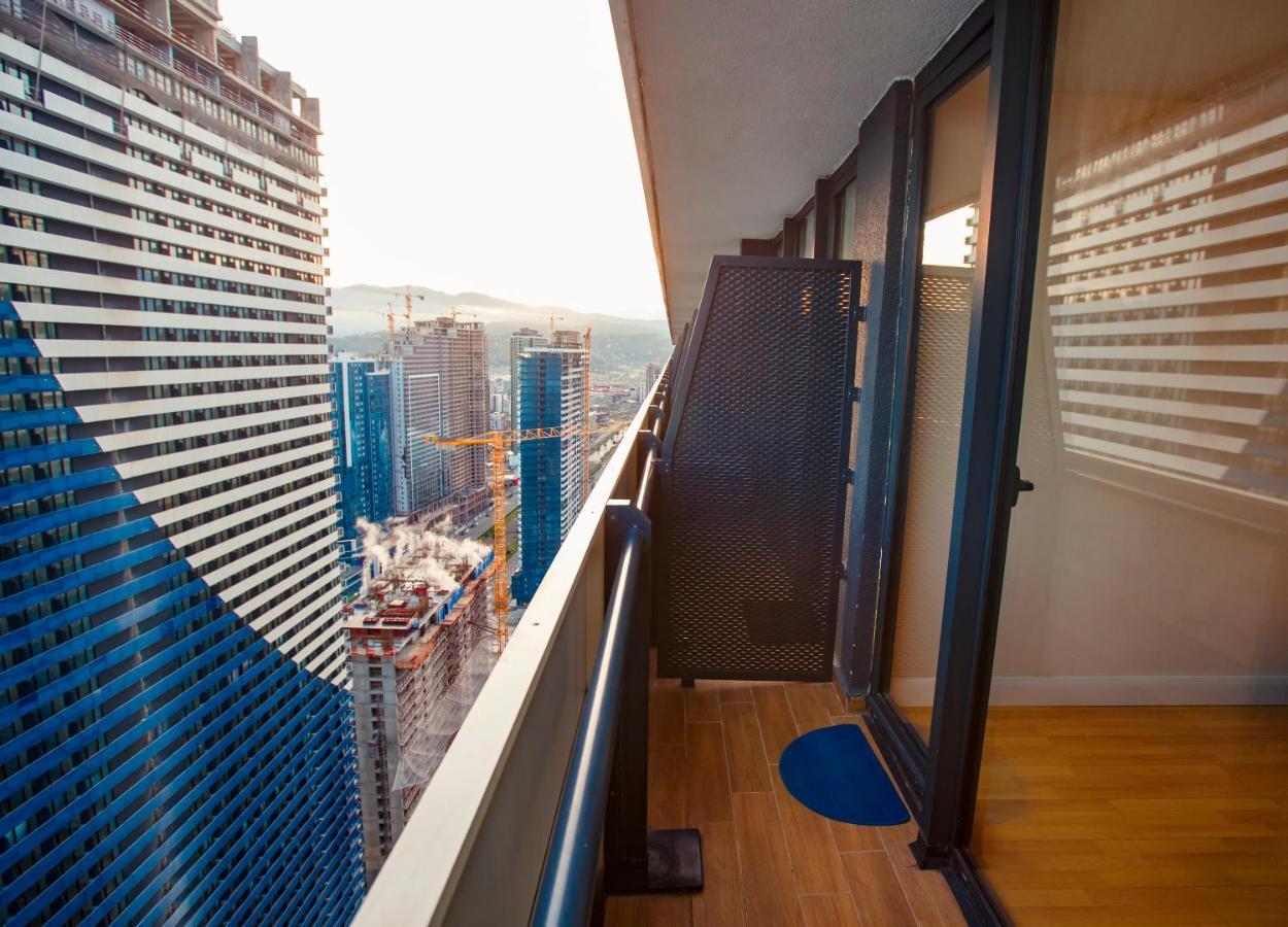 Orbi City Luxury Suite 巴统 外观 照片