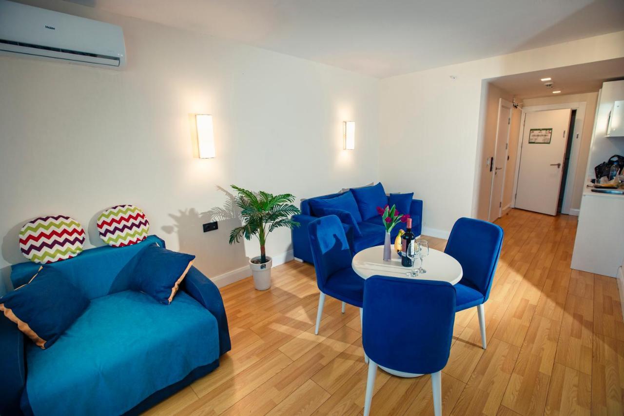 Orbi City Luxury Suite 巴统 外观 照片